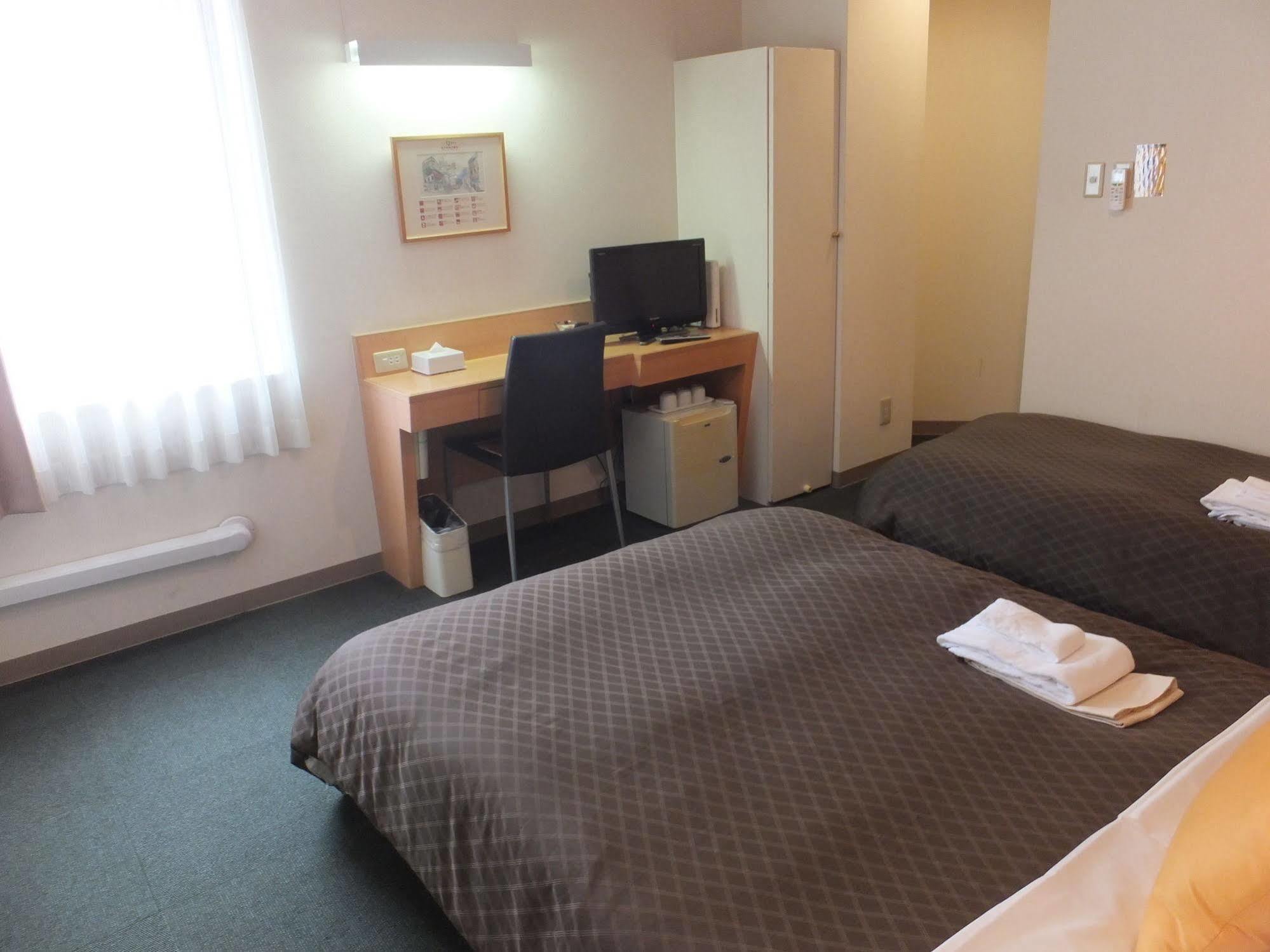 Hotel 1-2-3 Kōbe Esterno foto
